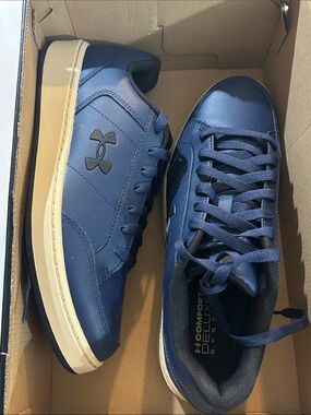 Under Armour Men's Navy Sneakers with Cream Midsole